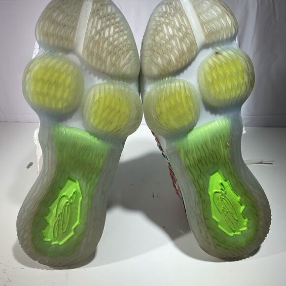 Nike Lebron XVII 17 Command Force White Multi Basketball BQ3177-100 Size 12 - Picture 5 of 9